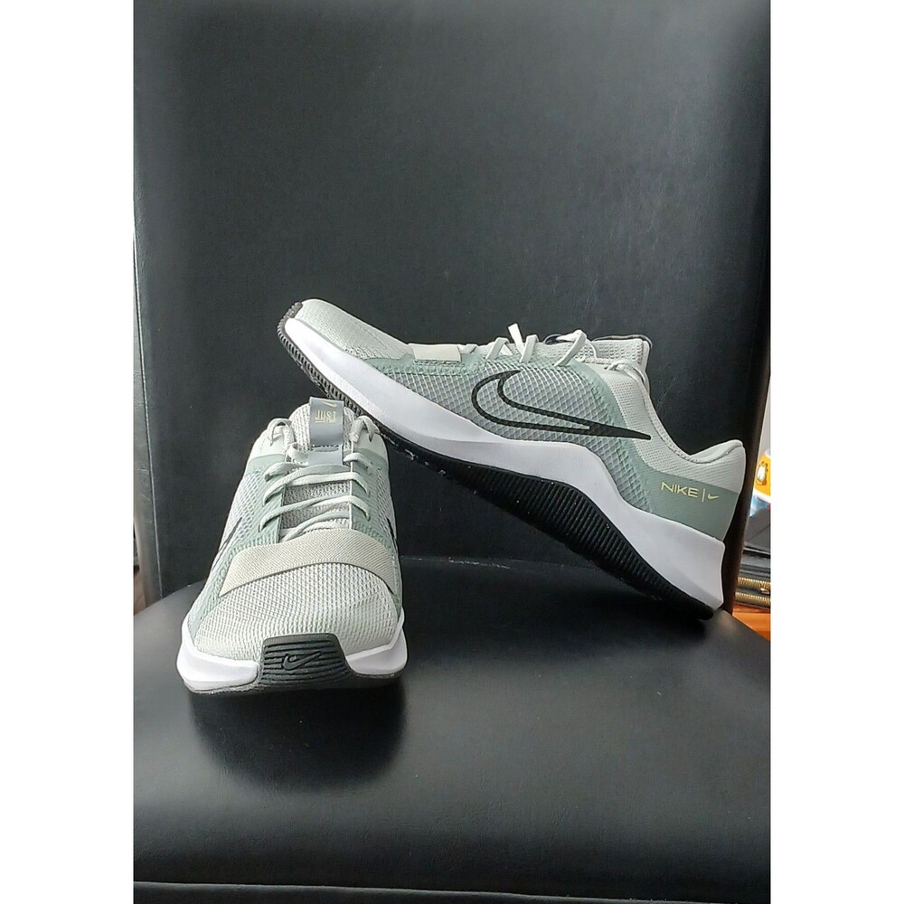 Nike MC Trainer 2.  Light Silver/Black/Mica Green. DM0824-006. Women Size 10.